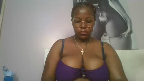 Snapshot of periwinkle20 chatting on 16, 12, 2025 Taurus online show from 16, 12, 2025