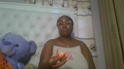 Snapshot of periwinkle20 chatting on 12, 2, 2026 Taurus online show from 12, 2, 2026