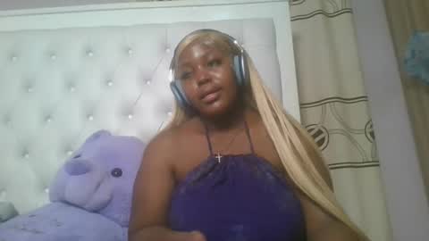 Snapshot of periwinkle20 chatting on 6, 4, 2026 Taurus online show from 6, 4, 2026