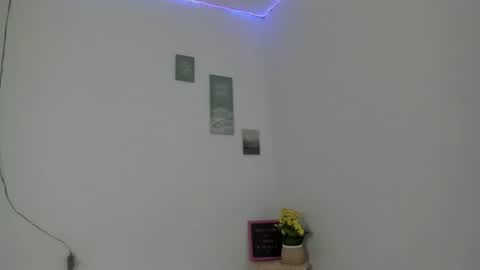 Perla mistc online show from 10, 1, 2026