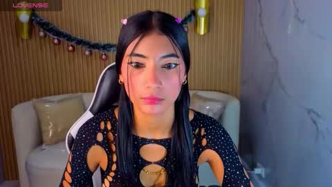 perla_moon_tx online show from 4, 2, 2026