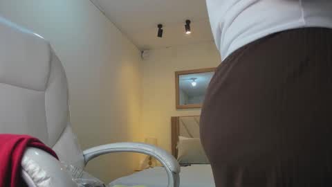 PerlaPreciosa online show from 3, 3, 2026