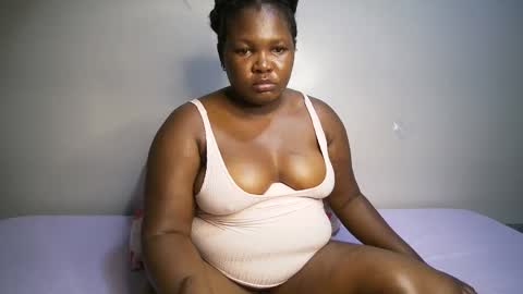 Snapshot of perpetual_doll chatting on 17, 9, 2025 perpetual_doll online show from 17, 9, 2025