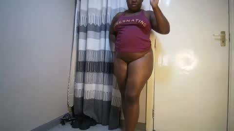 Snapshot of perpetual_doll chatting on 9, 10, 2025 perpetual_doll online show from 9, 10, 2025