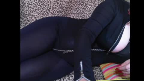 Lady K online show from 9, 2, 2025