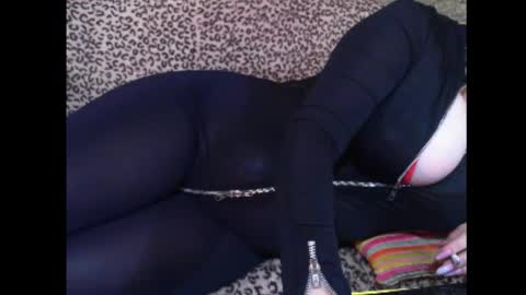 Lady K online show from 19, 10, 2025