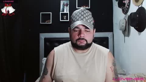 Snapshot of perverseveteranmanxxx chatting on 31, 12, 2024 Carlos online show from 31, 12, 2024