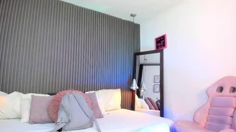 Snapshot of pervert_lizza chatting on 18, 1, 2026 Lizza online show from 18, 1, 2026