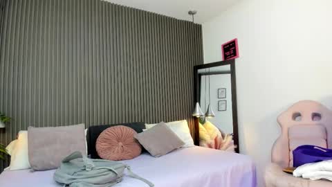 Snapshot of pervert_lizza chatting on 1, 2, 2026 Lizza online show from 1, 2, 2026