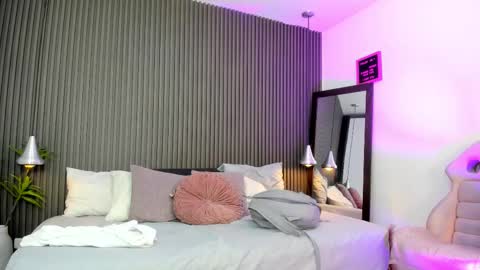 Snapshot of pervert_lizza chatting on 20, 2, 2026 Lizza online show from 20, 2, 2026