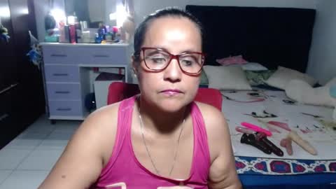 Snapshot of pervert_mommy_x chatting on 1, 7, 2026 SAMY online show from 1, 7, 2026