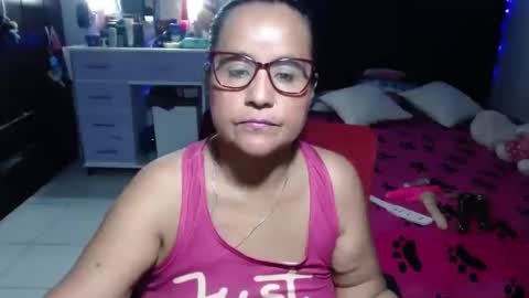 Snapshot of pervert_mommy_x chatting on 14, 7, 2026 SAMY online show from 14, 7, 2026