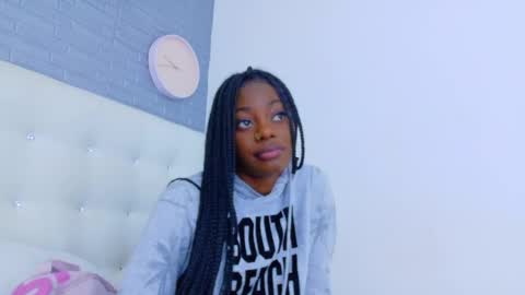 pervert_shydoll online show from 30, 5, 2026