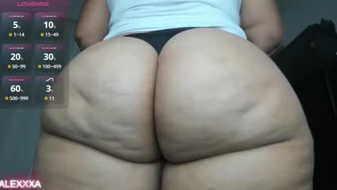 Snapshot of pervertt_mommy chatting on 4, 12, 2024 Alexandra online show from 4, 12, 2024