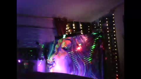 peter26795 online show from 4, 10, 2025