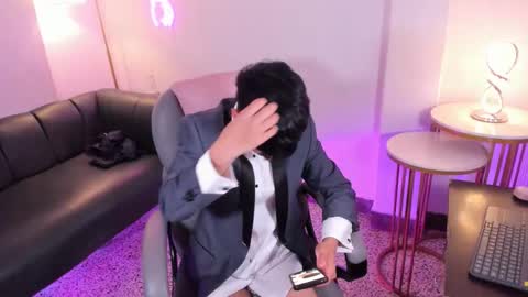 Snapshot of peter_chase chatting on 22, 11, 2025 Peter online show from 22, 11, 2025