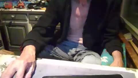 make me cum in pvt dutch german daddy c2c bigcock online show from 19, 10, 2025