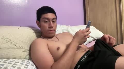 Snapshot of peterbernabe9705 chatting on 6, 1, 2026 peterbernabe9705 online show from 6, 1, 2026