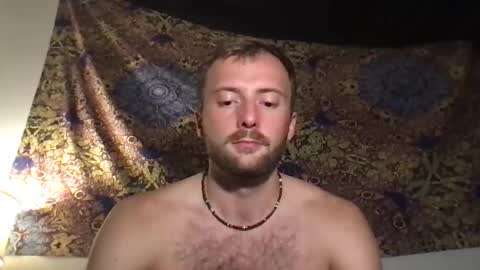 Snapshot of peterpeann chatting on 25, 10, 2025 Peter Matthews online show from 25, 10, 2025