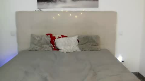 Snapshot of petersemily chatting on 28, 12, 2024 Peters Emily online show from 28, 12, 2024