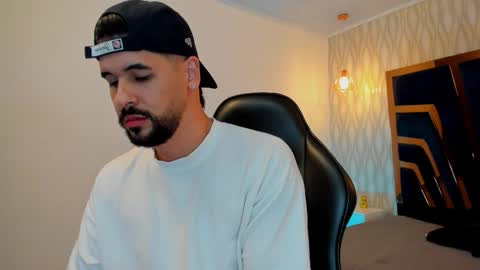 PETES EVANS new account online show from 30, 11, 2025