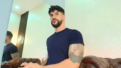 Snapshot of petesevans_1 chatting on 16, 5, 2026 PETES EVANS new account online show from 16, 5, 2026