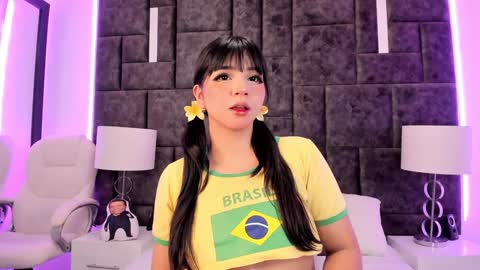 Snapshot of petit_rosseowo chatting on 13, 1, 2025 Im Rosse but u can call me Rossie or Rosita . online show from 13, 1, 2025