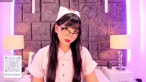 Snapshot of petit_rosseowo chatting on 22, 2, 2025 Im Rosse but u can call me Rossie or Rosita . online show from 22, 2, 2025