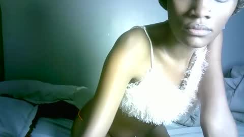 petite_africana001 online show from 27, 5, 2026