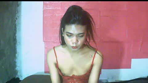 Snapshot of petite_jzee chatting on 3, 12, 2024 jzee online show from 3, 12, 2024