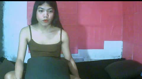 Snapshot of petite_jzee chatting on 25, 12, 2024 jzee online show from 25, 12, 2024