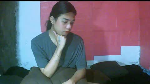 Snapshot of petite_jzee chatting on 3, 1, 2025 jzee online show from 3, 1, 2025