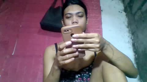 Snapshot of petite_jzee chatting on 9, 11, 2025 jzee online show from 9, 11, 2025