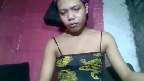Snapshot of petite_jzee chatting on 12, 11, 2025 jzee online show from 12, 11, 2025