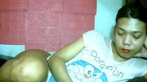 Snapshot of petite_jzee chatting on 22, 11, 2025 jzee online show from 22, 11, 2025