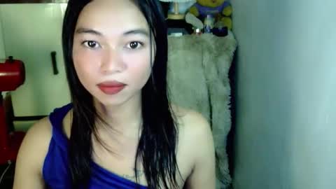 petite_mary69 online show from 18, 4, 2026