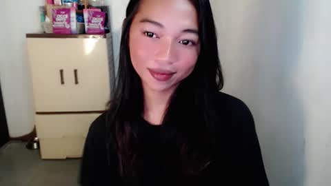 petite_mary69 online show from 11, 6, 2026