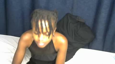 petite_star2 online show from 5, 11, 2025