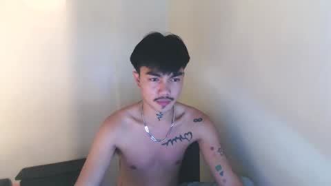 Snapshot of petiteasianx chatting on 7, 2, 2026 Vrin online show from 7, 2, 2026