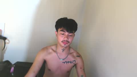 Snapshot of petiteasianx chatting on 11, 2, 2026 Vrin online show from 11, 2, 2026