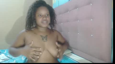 petitechocolatemommy online show from 18, 1, 2026