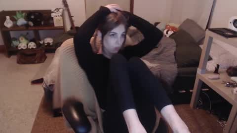 Snapshot of petitecut chatting on 12, 2, 2025 caracal online show from 12, 2, 2025