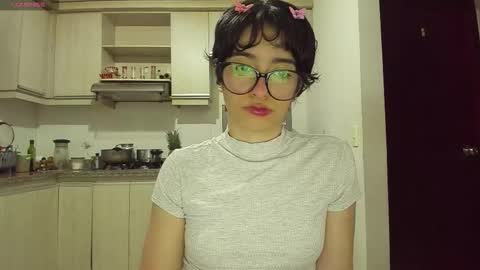 Lunna online show from 3, 2, 2026