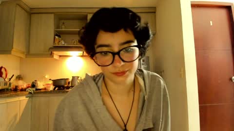 Lunna online show from 1, 4, 2026