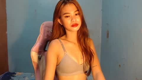 Snapshot of petitesquirtgirlxxx chatting on 7, 11, 2025 petitesquirtgirlxxx online show from 7, 11, 2025