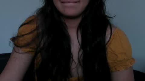 Snapshot of petitgirl_ chatting on 30, 4, 2026 J A S S online show from 30, 4, 2026