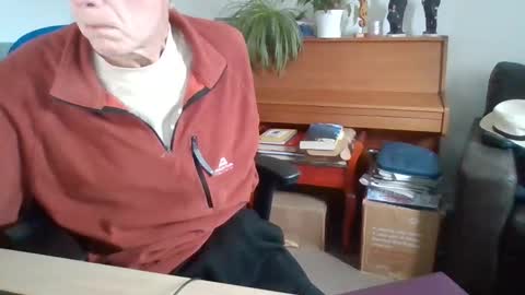 petitwilly online show from 19, 2, 2025