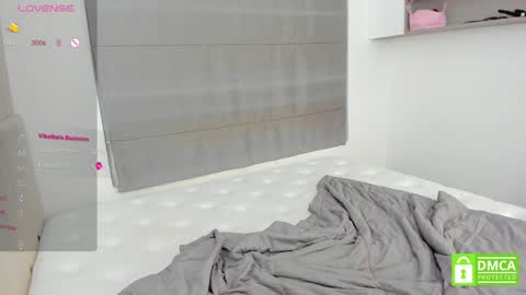 Snapshot of phantom_wave chatting on 25, 1, 2025 Sezim online show from 25, 1, 2025