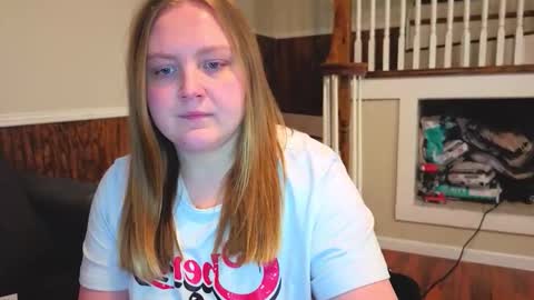 Snapshot of phatassblond chatting on 3, 2, 2026 PhatAssBlond online show from 3, 2, 2026