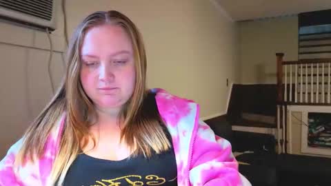 Snapshot of phatassblond chatting on 4, 2, 2026 PhatAssBlond online show from 4, 2, 2026